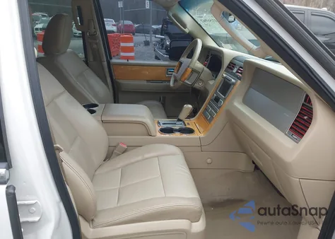 2010 Lincoln Navigator from USA, damaged, VIN 5LMJJ2J59AEJ06709